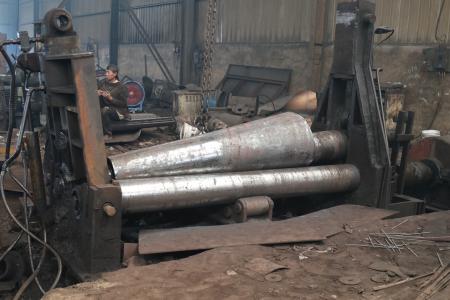 錐形鋼管車(chē)間展示